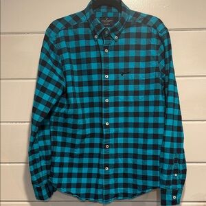 American Eagle Outfitters Teal and Black Plaid Shirt. Size- medium